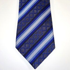 EUC Silk Gucci Tie W/Blue, White & Grey Diagonal Stripes & Geometric Design